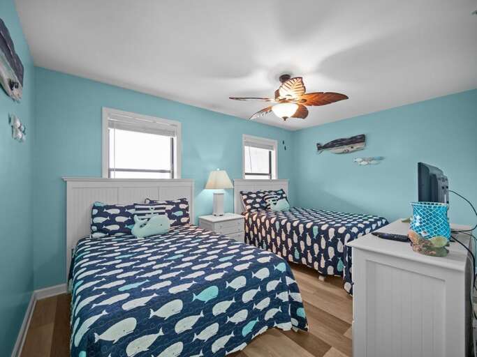 Bedroom 2 - 2 Doubles