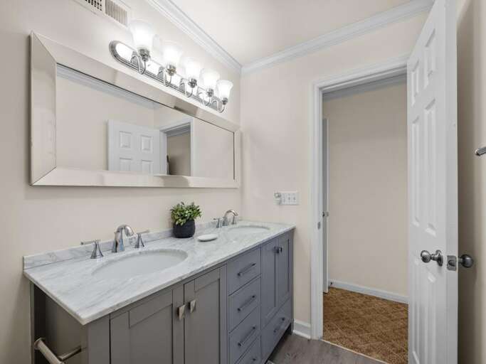 Bedroom 2 - Private Bath