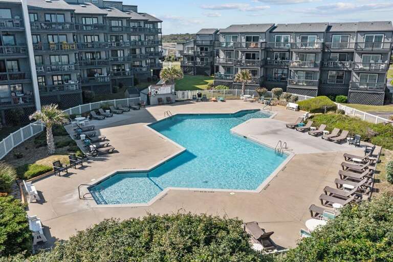 Large Community Pool