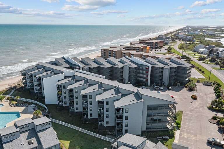 Shipwatch - Oceanfront