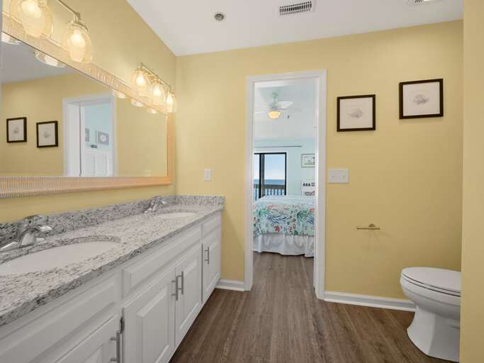 Master Bath - Double Vanities