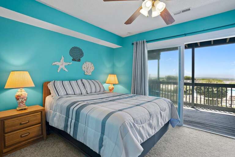 Lower Level - Ocean and Pool View Bedroom