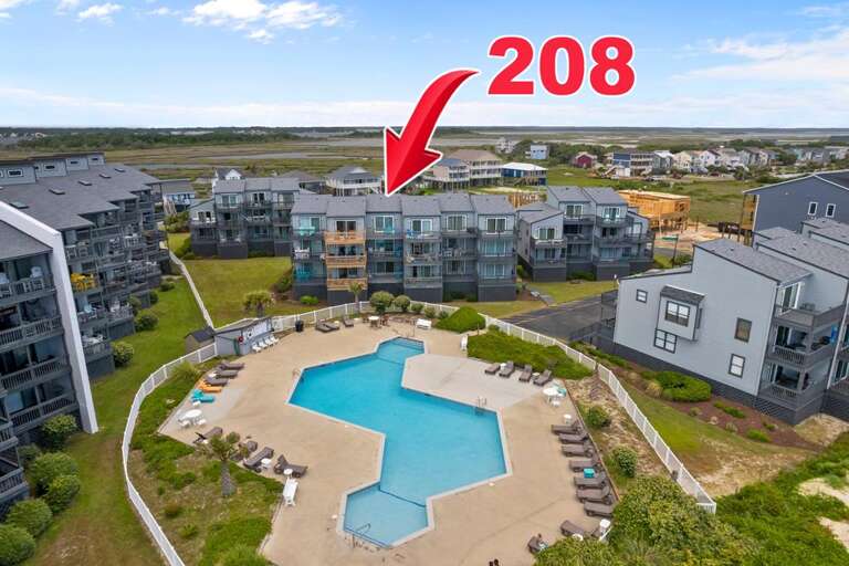 3 Ocean and Poolside Decks