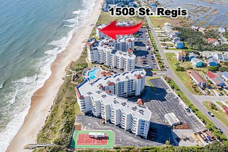 Aerial View of 1508 St. Regis