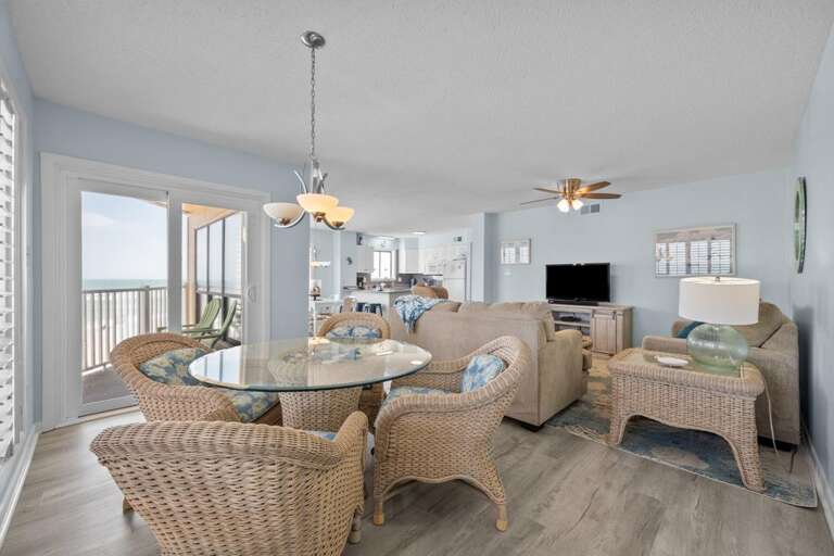 Additional Dining and Living Area