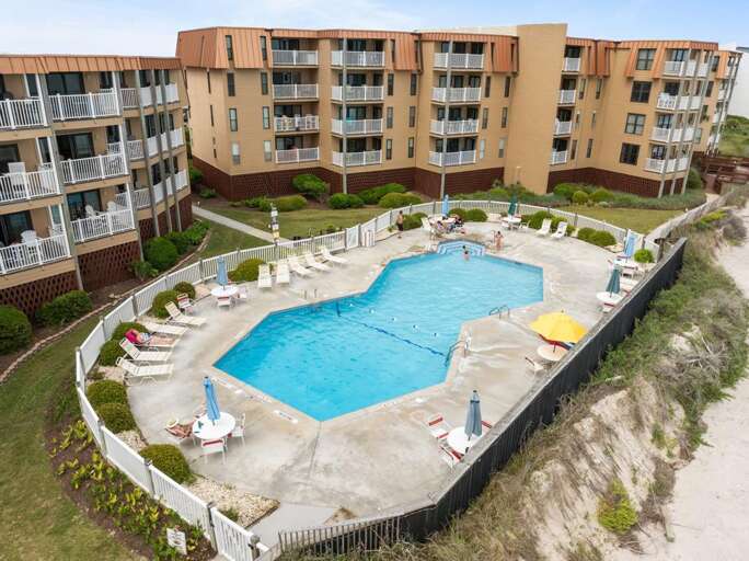 Oceanfront Community Pool