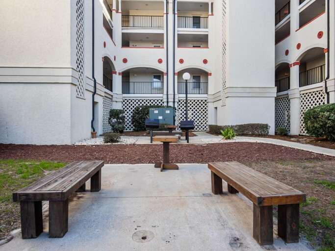 Outdoor Grilling Area