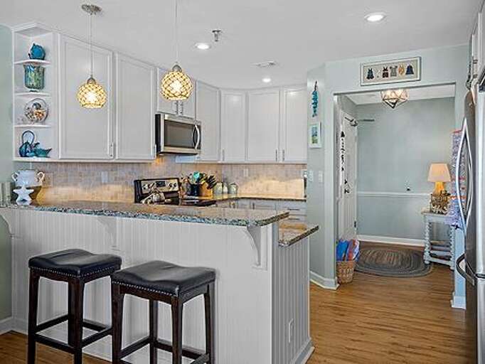 Kitchen with Dining Bar