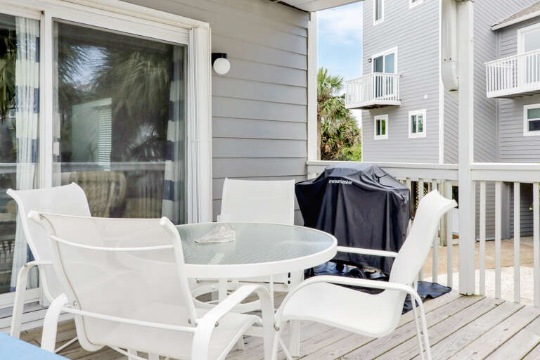 Main Level Deck with Gas Grill