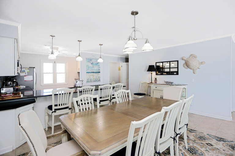 Dining Area & Kitchen Dining Area & Kitchen