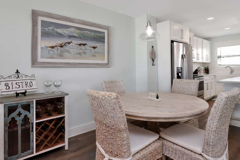 Dining and Bistro Bar