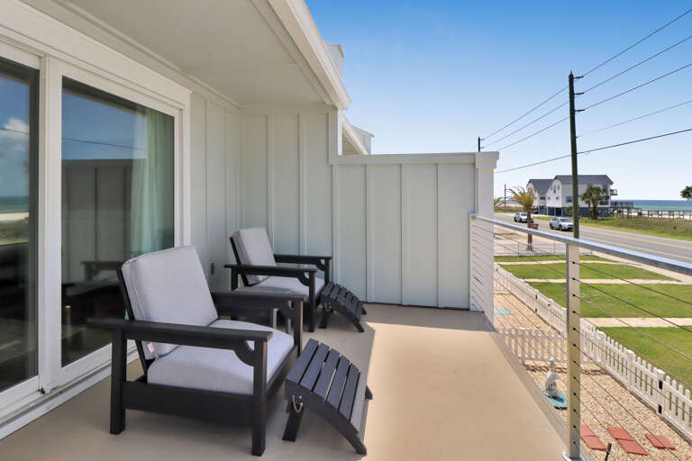 Bedroom 2 - Beach View Deck