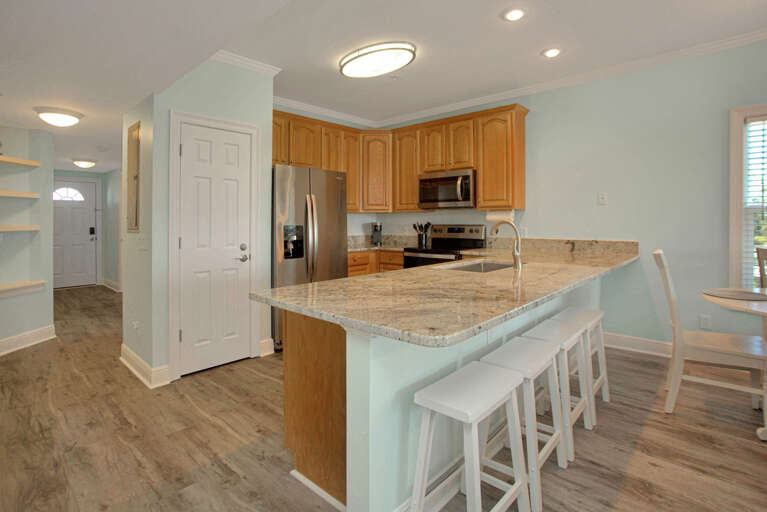 Kitchen with Bar Seating Kitchen with Bar Seating
