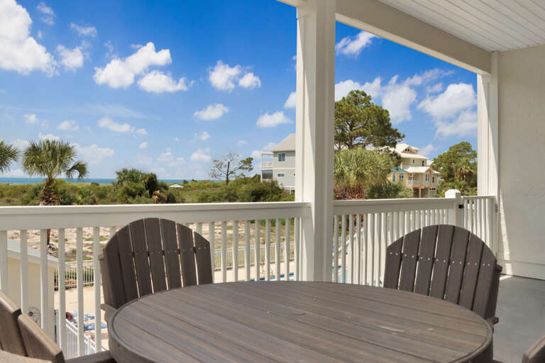 Outdoor Dining with a Beach View Outdoor Dining with a Beach View