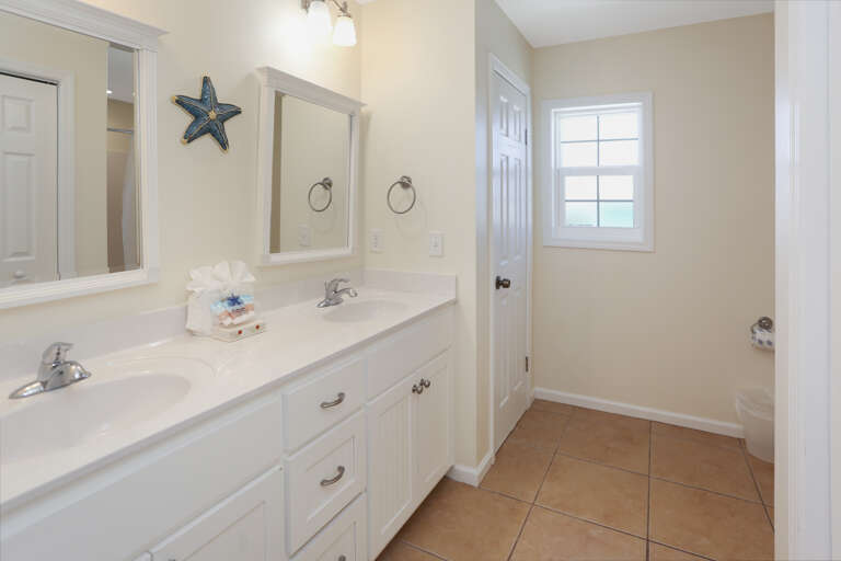 Bedroom 3 - Master Bath