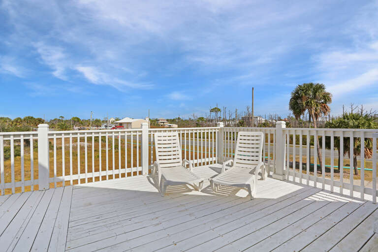 Spacious Open Sun Deck