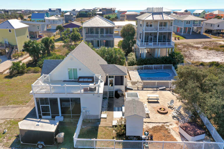 Private Pool, Hot Tub, Fire Pit & Outdoor Shower