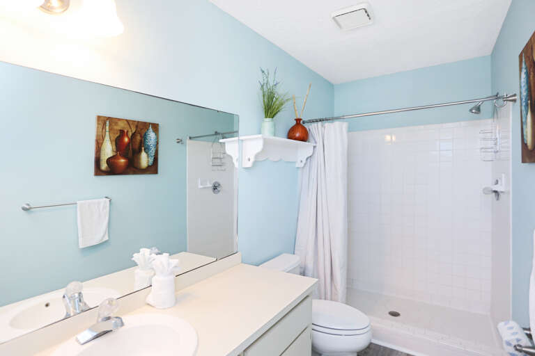 Bedroom 3 - Master Bath