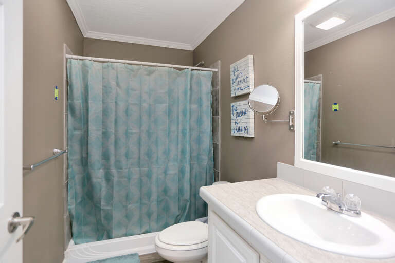 Full Bath 2