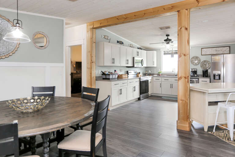 Dining Table & Kitchen