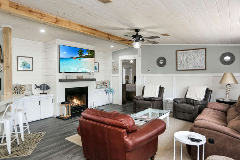 Spacious Living Room