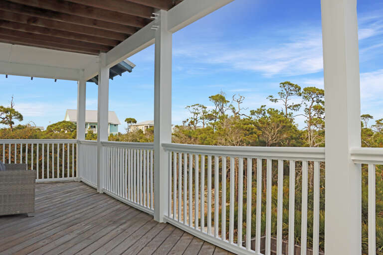 Bedroom 1 - Poolside Deck