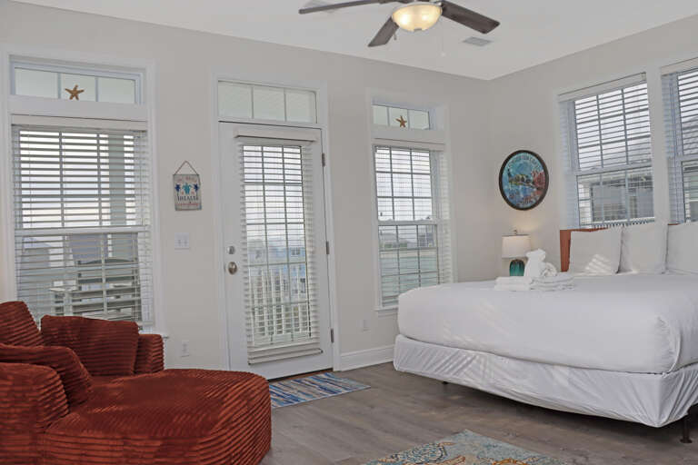 Bedroom 2 - Beach View Master Bedroom