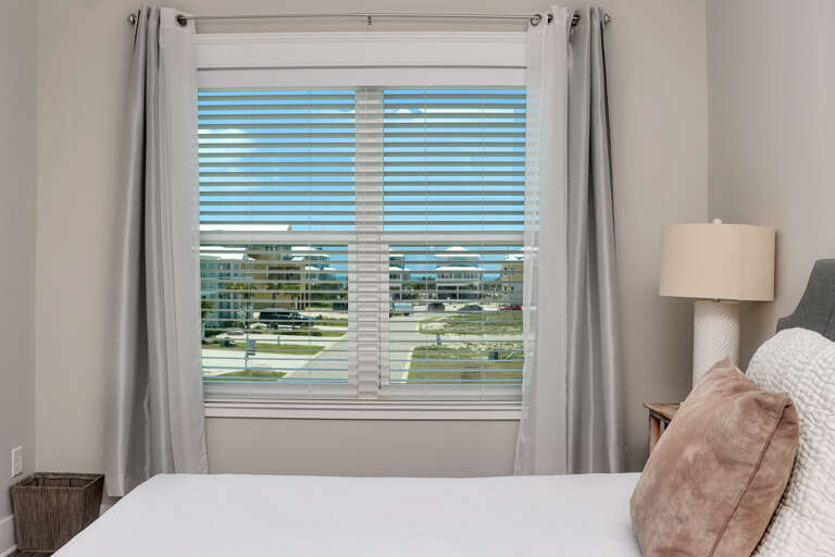Bedroom 4 with Beach View