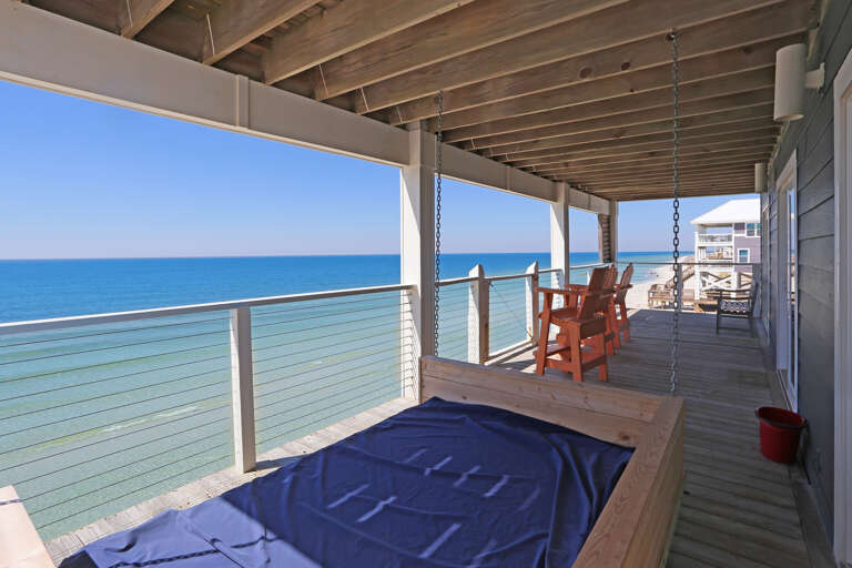 Gulf Front Deck - Main Floor