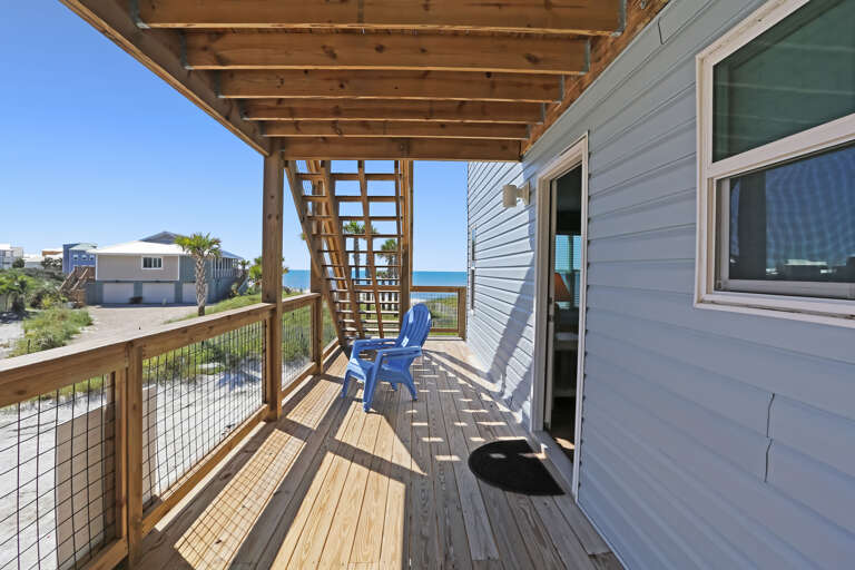 Roadside Deck
