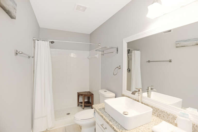 Bedroom 3 - Master Bath