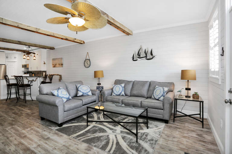 Living & Dining Area