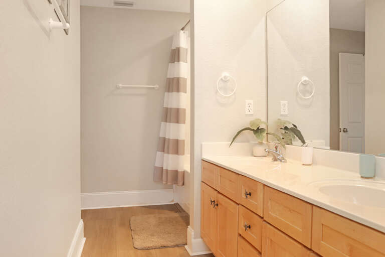 Bedroom 4 - Full Bathroom with Shower