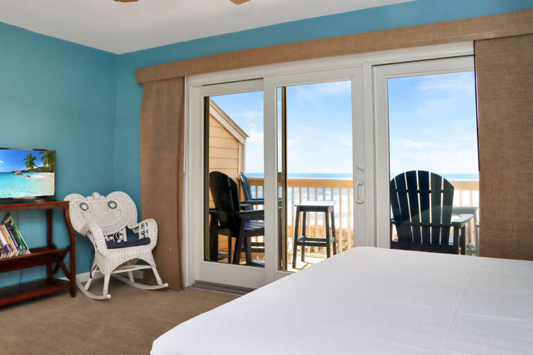 Bedroom 3 - Beach View