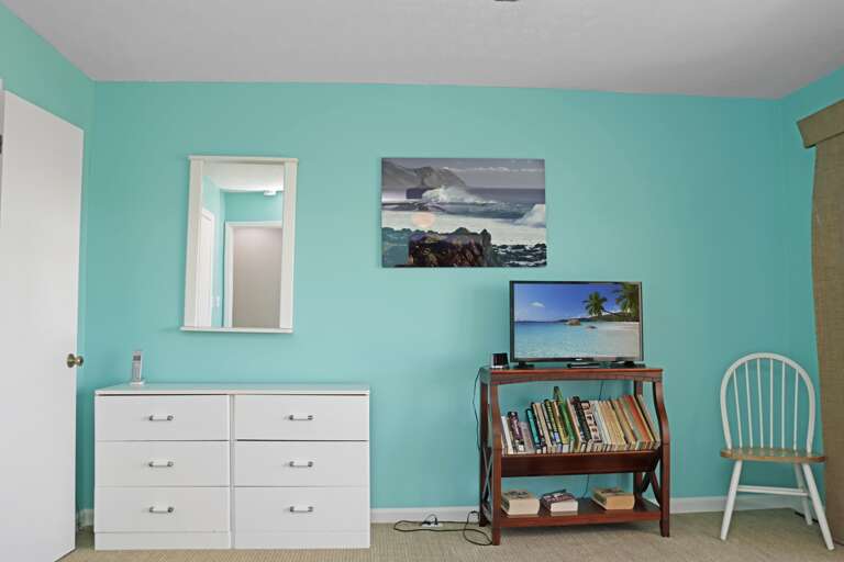Bedroom 3  with TV