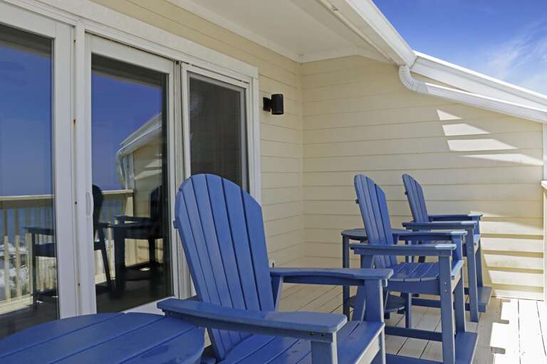 Bedroom 3 - Beach Front Deck