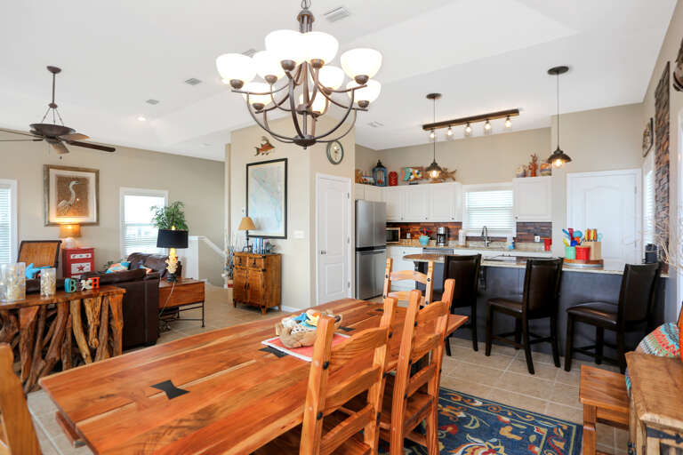 Dining Area and Bar Seating