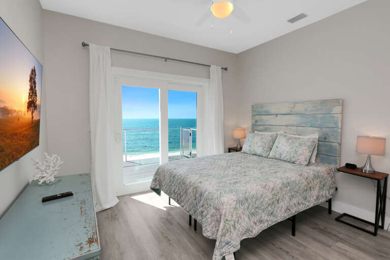 Bedroom 2 - Gulf Front Bedroom
