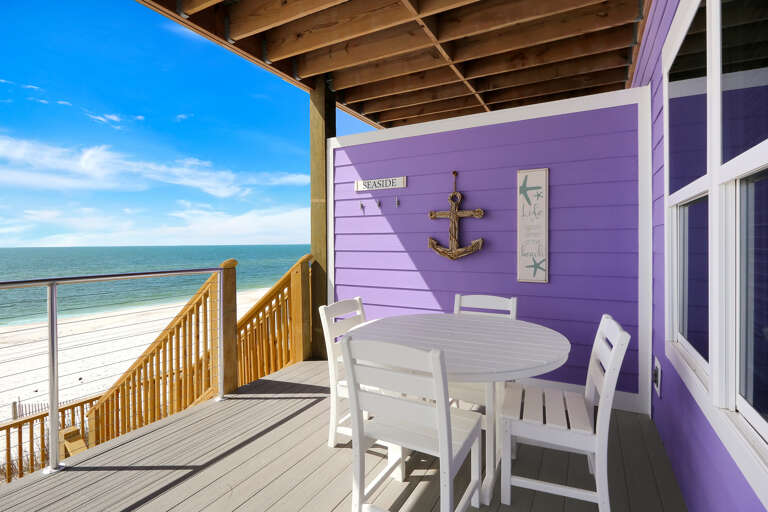 Gulf Front Dining on Main Floor Deck