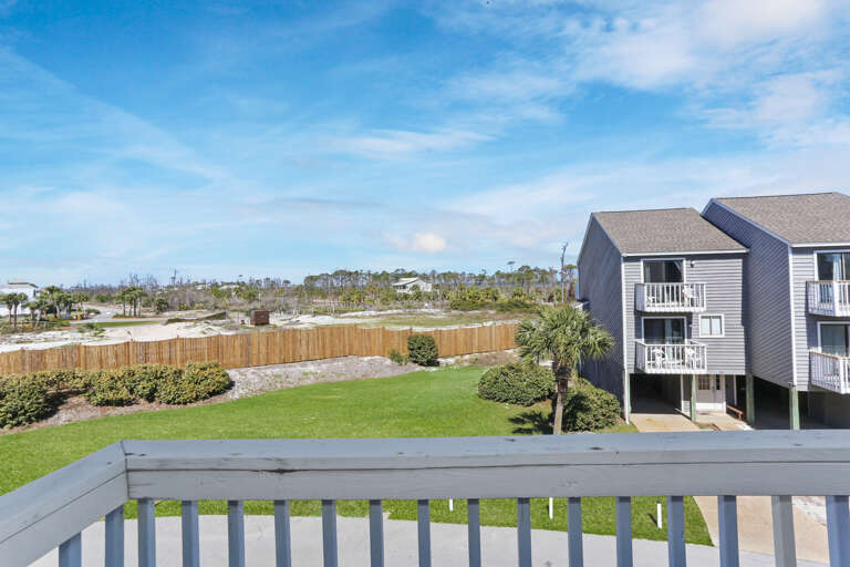 Bedroom 3 - Deck View