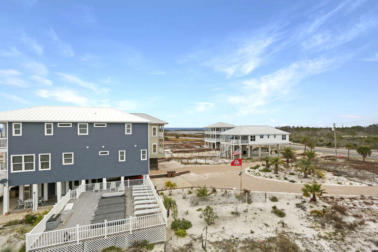 Top Floor - Bay View
