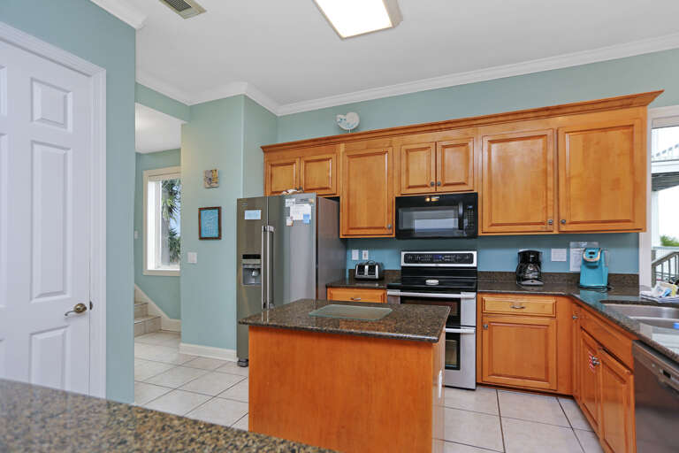 Kitchen with Center Island