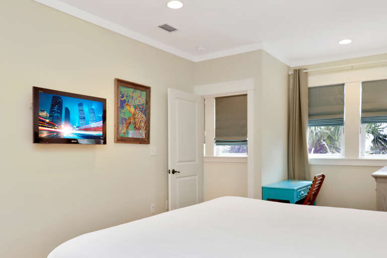 Bedroom 3 - TV and Workspace