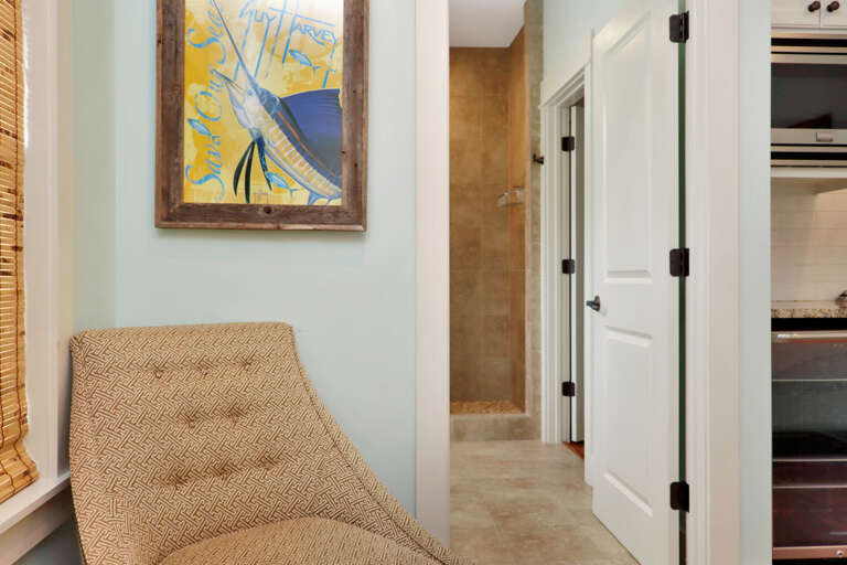 Sitting Area and Full Bathroom in Guest Suite