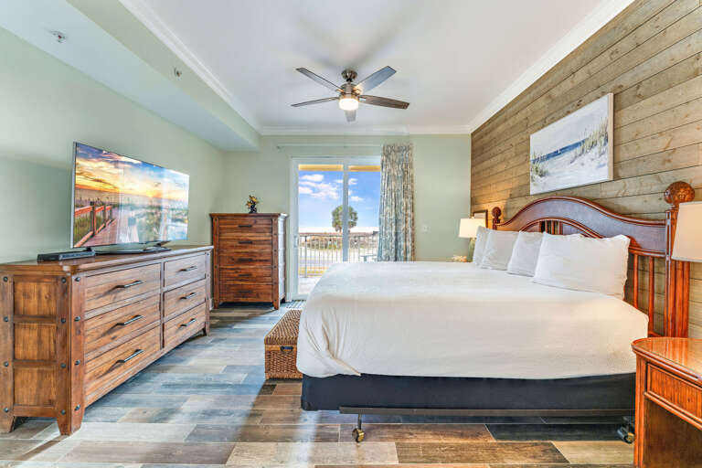 Bedroom 3 - Master Bedroom Beach View