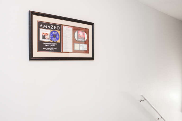 Country Music Award fro #1 Single - Amazed by Lonestar Country Music Award fro #1 Single - Amazed by Lonestar