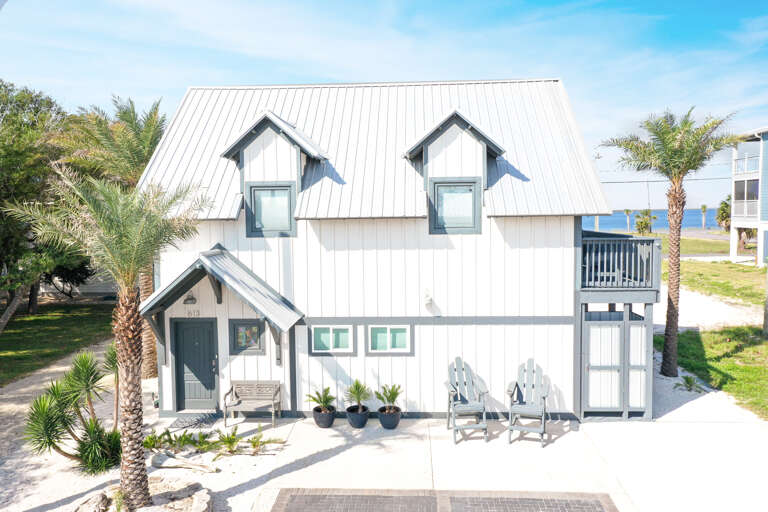 Sugar Sands Cottage A Entrance