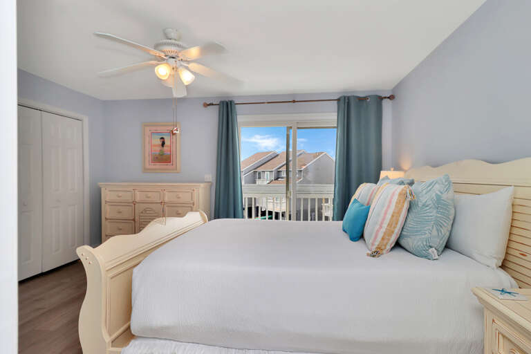 Bedroom 2 - View onto Deck