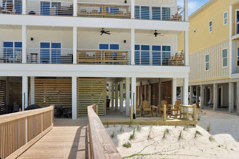 The Great White 1 - Beach Front