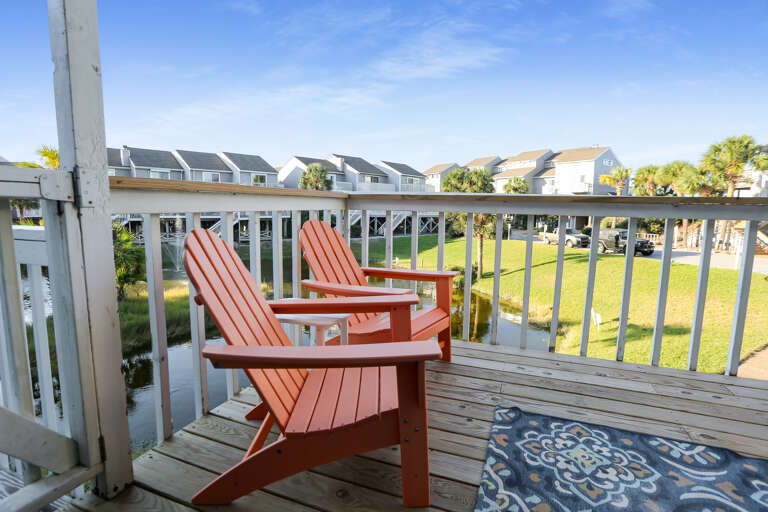 Main Level Deck - Additional Seating